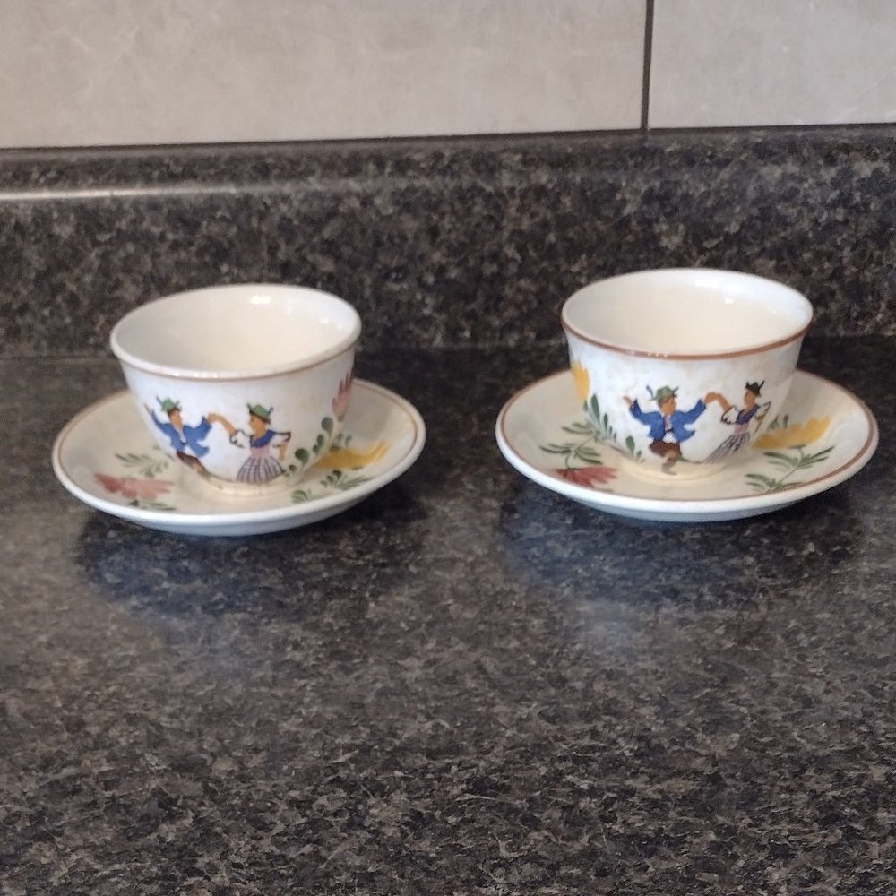 Vintage Authentic Alpine Peasant Ware - 2 teacups and 2 saucers